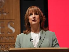 ROCCO FORTE: O Chanceler arrastará a Grã-Bretanha para baixo das ondas, talvez para sempre, com as nossas cordas no navio da UE que está afundando