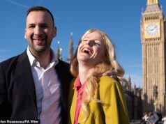 Os verdes sacodem a árvore mágica do dinheiro: Jack Polanski exigirá hoje £ 8,4 bilhões do duro ‘imposto sobre a riqueza’ para o resgate da conta de energia, no primeiro ‘grande discurso econômico’, juntamente com apelos ao controle de aluguéis e à nacionalização