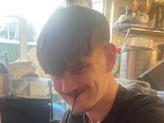 Mãe do britânico que morreu no ‘desabamento’ do poço do elevador nas férias dos sonhos, 20 anos, expulsa do inquérito por discussão com o legista, diz que a polícia britânica deve investigar o caso