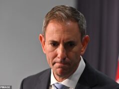 O tesoureiro Jim Chalmers alerta sobre um impacto de US$ 18 bilhões na economia australiana em meio ao aumento do preço da gasolina – enquanto Anthony Albanese convoca uma reunião de gabinete nacional de emergência