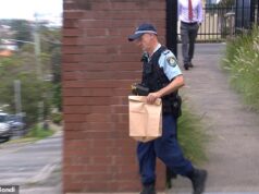 Atualização na Rose Bay High School depois que um adolescente supostamente disparou uma arma contra outro aluno