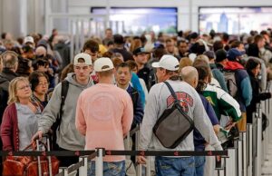 O aeroporto mais movimentado do mundo é atormentado por filas bíblicas como um inferno da TSA devido à paralisação do governo dos EUA