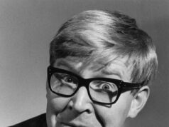 Sexo, drogas e o que eu realmente penso da Rainha Camilla: os diários surpreendentemente engraçados de Alan Bennett revelam suas paixões por jovens, festas de celebridades (e a ‘vida amorosa muito animada’ de Judi Dench).