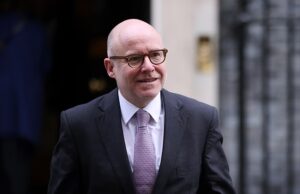 Starmer decide sobre Trump: Lord Harmer, aliado do primeiro-ministro, processará por regras internacionais enquanto o presidente dos EUA ‘ignora a proibição da ONU de atingir usinas civis’