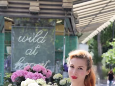 Eu moro em uma rua famosa no Instagram, onde influenciadores seminus vagam pelos jardins das pessoas, colhem minhas magnólias e causam milhares de quilos de danos. Tornou-se um inferno