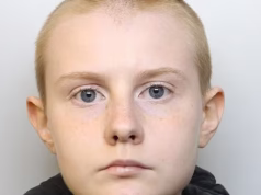 Adolescente obcecado pelos nazistas que lançou ataque com machado de extrema direita contra estranho escreveu a um amigo: “Mate todos os judeus e muçulmanos na Grã-Bretanha, por favor”