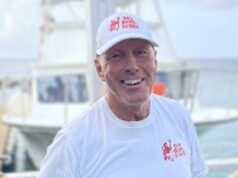 Um experiente mergulhador britânico morreu enquanto tentava recuperar um veículo afundado no Lago Erie, no Canadá