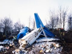 ‘Tremendo… depois silêncio quando o avião caiu sem motores’: Sobrevivente de um dos piores desastres aéreos do Reino Unido relembra o momento 47 mortos no M1