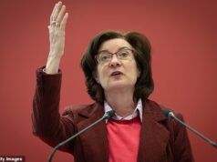 O Partido Trabalhista está a caminho de uma humilhante derrota eleitoral no País de Gales, já que novas pesquisas sugerem que a liderança nacionalista da reforma Plaid controlará o Senado com a oposição