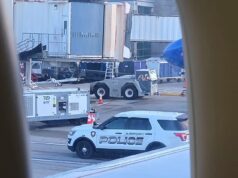 Voo da JetBlue forçado a fazer pouso de emergência após atingir o COYOTE na decolagem do aeroporto de Rhode Island