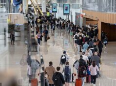 Trump ameaçou enviar tropas para aeroportos atingidos pela crise enquanto os agentes do ICE eram dominados pelo caos