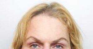 Mulher trans enfrenta prisão perpétua por esfaquear até a morte seu namorado assassino, que ela conheceu em uma prisão masculina