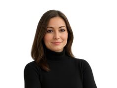 A guerra dos jatos particulares atinge Aspen como um executivo de viagens de luxo ultra-extravagante acusado de conspiração – e sua foto no LinkedIn parece muito diferente de suas fotos sem censura