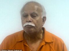 O terrível ‘flerte’ de duas palavras do médico com a mãe como parte de um esquema de fraude de US $ 20 milhões