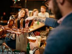 As melhores bebidas britânicas: ficam a menos de um quilômetro de casa, têm lareiras, servem cerveja gelada – e quase sempre compartilham o mesmo nome clássico.