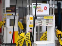 Caminhoneiros fartos exigem pagamentos em dinheiro enquanto a crise de combustível atinge um novo nível – enquanto Anthony Albanese se prepara para revelar duras medidas de emergência