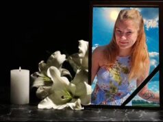 Homenagens à mãe ‘fã’ encontrada morta no parque de caravanas: dois homens acusados e detidos sob custódia