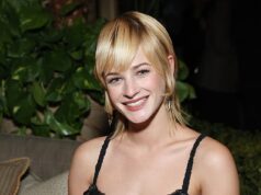 Esther McGregor segue os passos de seu famoso pai, Euan, pisando no tabuleiro em uma das maiores peças de Shakespeare.