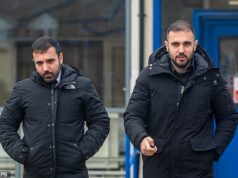 Irmãos que realizaram ‘ataques de vingança’ contra requerentes de asilo que viviam em notórios hotéis para migrantes evitaram a prisão