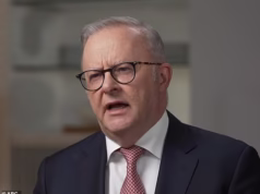 Momento estranho Anthony Albanese é questionado durante entrevista à ABC sobre o sucesso da campanha de Trump no Irã