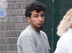 O requerente de asilo conversou com uma mulher loira em uma boate antes de ‘atacar uma mulher bêbada e estuprá-la coletivamente na praia de Brighton’, ouve o tribunal