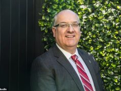 Advogado de Sydney acusado de cobrar mais de 30 horas em um período de 24 horas em um esquema explosivo de taxas de US$ 10 milhões