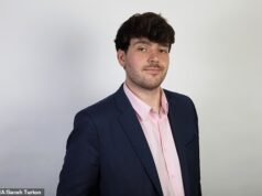 Os sindicatos dos médicos desafiam Starmer a cumprir seu ultimato sobre empregos e disputas salariais, alertando que os pacientes sofrerão