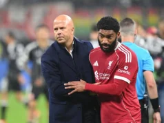 Arne Slott revelou o choque da lesão do Liverpool antes do confronto com o Galatasaray