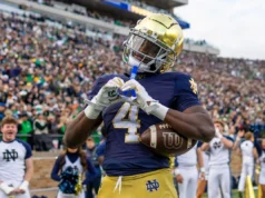 Os Titãs contrataram o craque elétrico na última simulação da CBS Sports