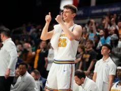 O ridículo vencedor do jogo, Hofstra, supera Towson para chegar ao jogo pelo título da CAA antes da eleição no domingo