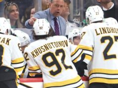 Bruins prometem ‘aprender’ com a derrota do OT para os Penguins