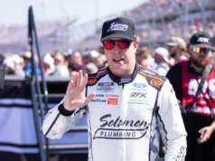 Brad Keselowski inicia a 600ª Copa NASCAR em 2026 com otimismo