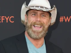 A estrela do WWE NXT possivelmente se machucou durante o evento ao vivo antes da partida agendada para esta noite