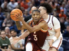 Basquete da Virginia Tech: mau começo condena as esperanças dos Hawkeyes na NCAA, derrota por 76-72 na Virgínia