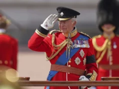 Austrália e Inglaterra convidaram o Rei Charles para comemorar 150 anos de teste de críquete no MCG