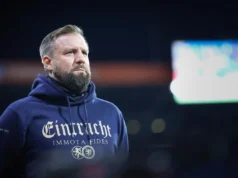 2ª Bundesliga: Sete salvam Michel Paderborn contra Braunschweig, com dez jogadores