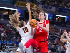 Lemila e Jaloni Cambridge marcam 17, Ohio State vence Minnesota no torneio Big Ten feminino