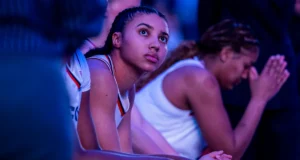 WNBA Draft Stock Watch: Quais clientes em potencial ajudaram mais em seu caso durante o primeiro fim de semana do torneio da NCAA?