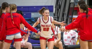 O jogo histórico de Jaedyn Zdroik levou Pacelli ao título estadual de basquete WIAA D5