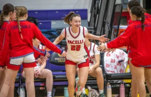 O jogo histórico de Jaedyn Zdroik levou Pacelli ao título estadual de basquete WIAA D5