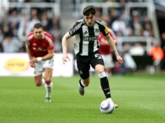 Outra pista pode surgir sobre quem o Manchester City irá procurar para resolver o problema do lateral-direito.