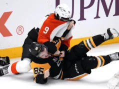 Zegrass marcou em uma disputa de pênaltis na vitória dos Flyers sobre os Penguins por 4-3