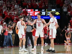 “O Jogo Kel Jacobsen”? —Nebraska garante o segundo lugar no torneio B1G com vitória redentora sobre Iowa