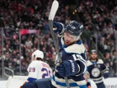Severson desfaz o empate no terceiro período na vitória dos Blue Jackets por 3 a 2 sobre os Predators