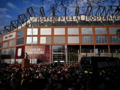 Antevisão: Aston Villa enfrenta o Chelsea em grande confronto na Premier League pela vaga na Liga dos Campeões