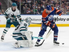 Os Oilers venceram os Sharks por 5-3 sem Leon Draisaitl