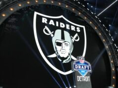 Espaço de limite atualizado dos Raiders, escolhas do draft de 2026 da NFL após a negociação de Max Crosby