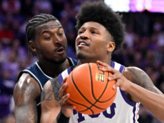 O guarda do TCU Jace Posey planeja entrar no portal de transferências