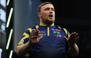 Dardos da Premier League: Littler Cardiff venceu Rock sem vitórias para chegar às semifinais