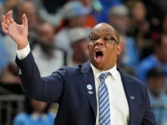 A Carolina do Norte perdeu uma grande vantagem e outra saída do March Madness sob o comando de Hubert Davis.